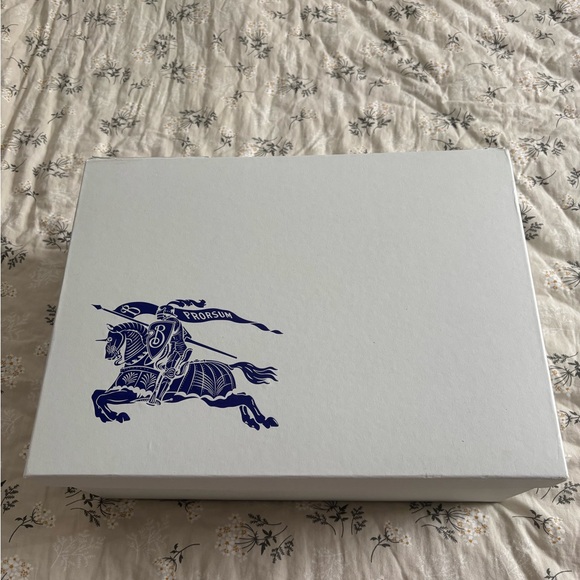 Burberry Beige and Brown Checkered Tote with Pouch - Picture 5 of 6